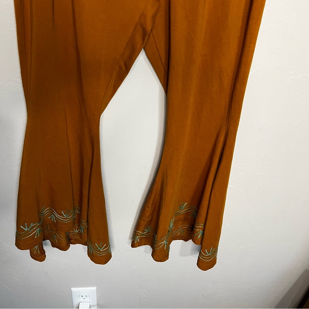 Yak N Yeti Rust Orange Pull On Boho Bell Bottom Flare Asymetrical Hem Pants - Picture 4 of 9
